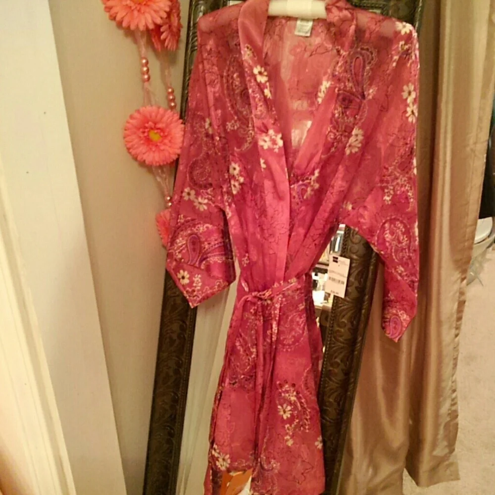 2pc robe and chemise set NWT